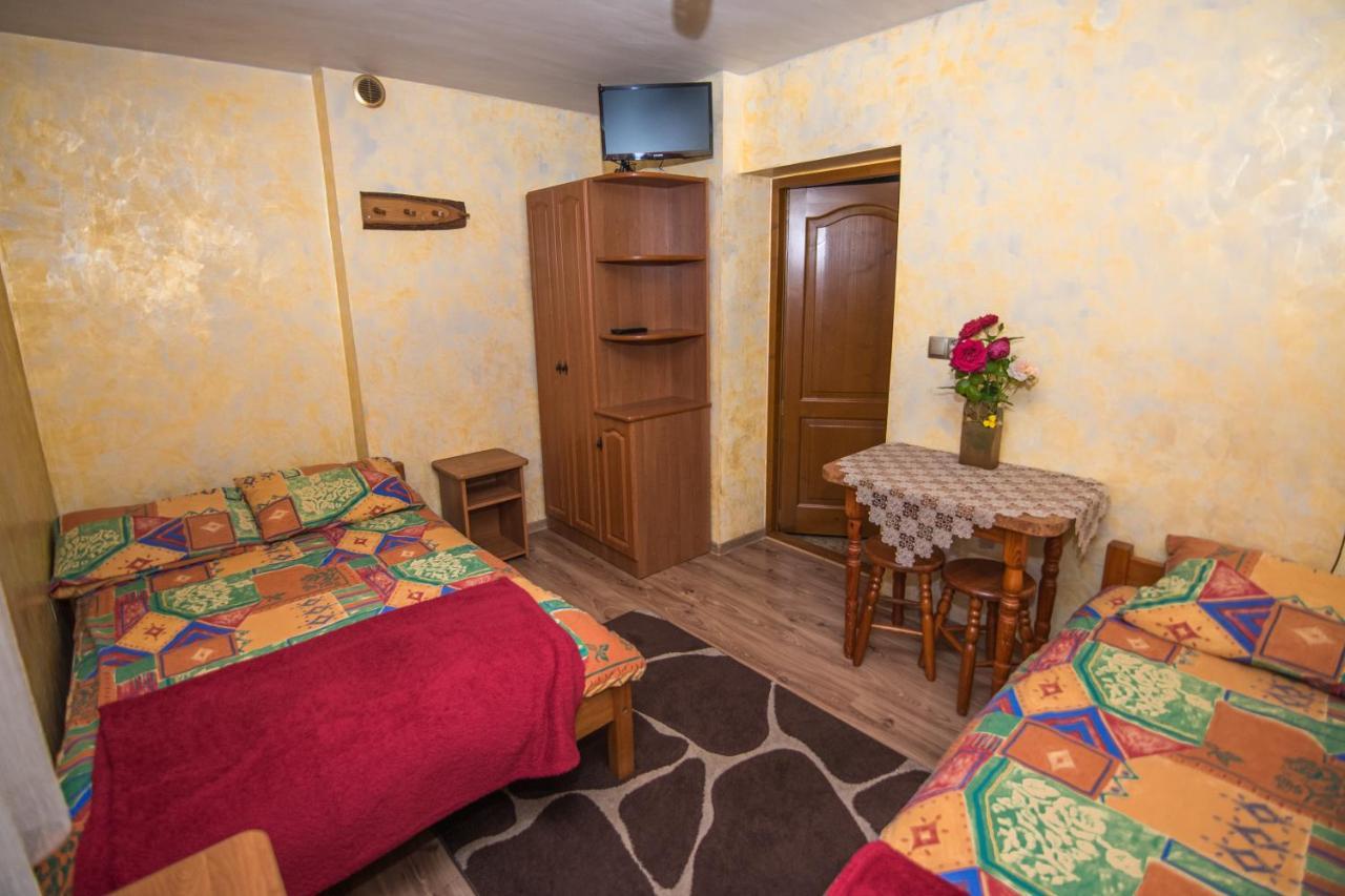 Limba Pod Kotelnica Bezposrednio Pod Stokami Kotelnicy Bialczanskaiej I Termami Bania Bialka Tatrzanska Exterior photo