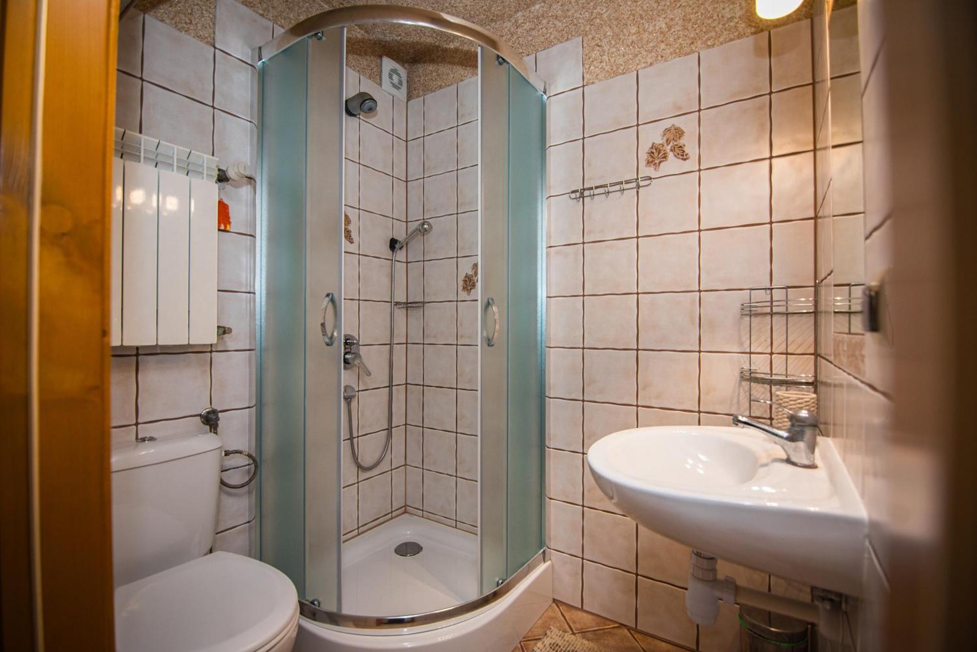 Limba Pod Kotelnica Bezposrednio Pod Stokami Kotelnicy Bialczanskaiej I Termami Bania Bialka Tatrzanska Exterior photo