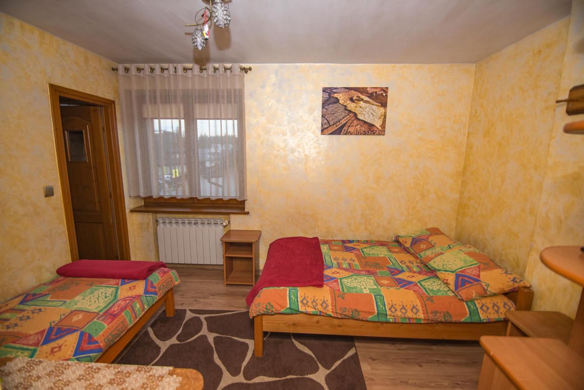 Limba Pod Kotelnica Bezposrednio Pod Stokami Kotelnicy Bialczanskaiej I Termami Bania Bialka Tatrzanska Exterior photo